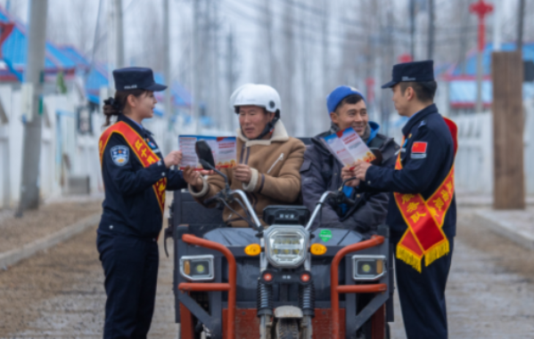 “古麗警話”：“線上+線下”雙向發(fā)力 順口溜普法宣傳接地氣